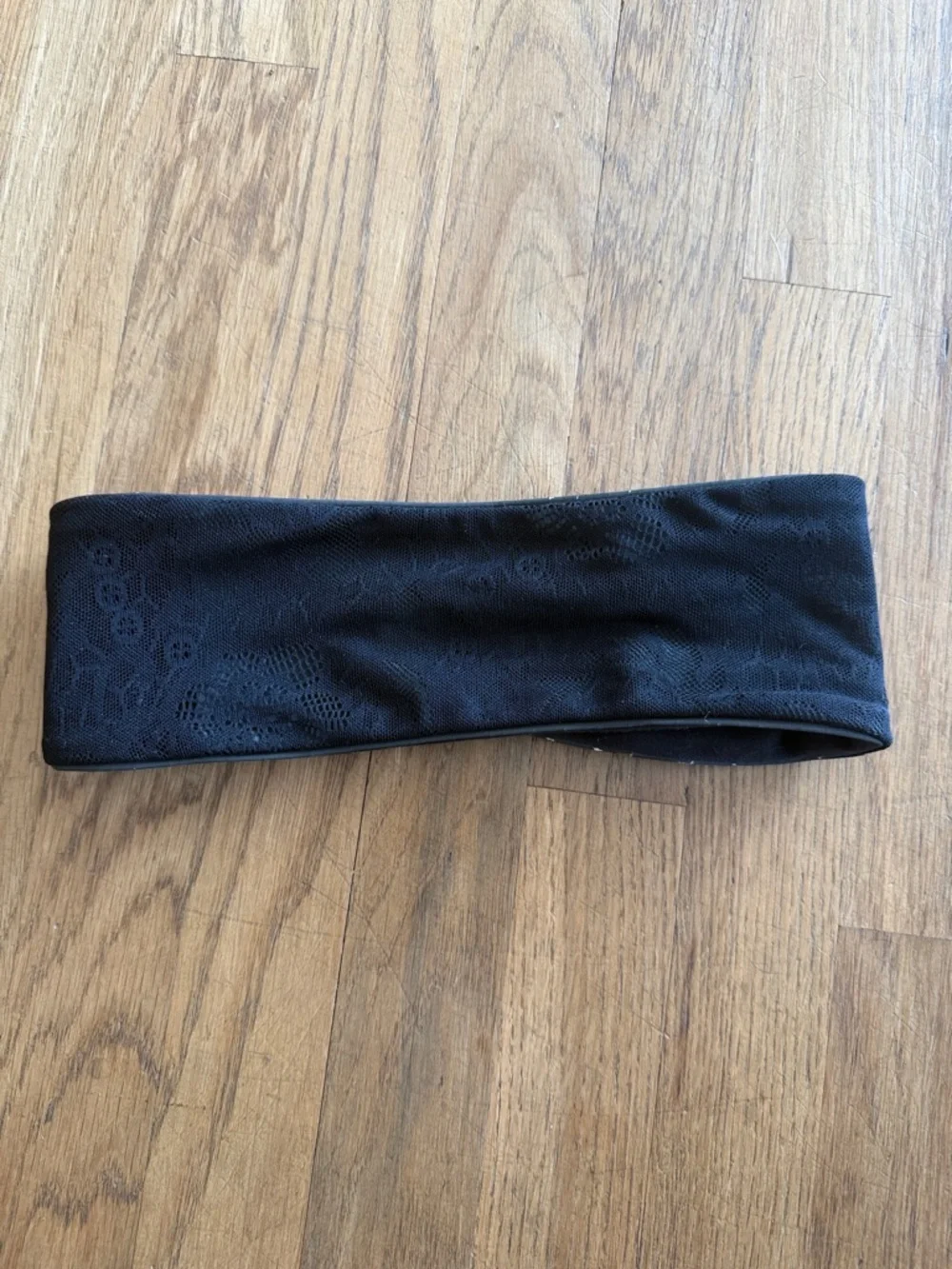 Womens black lululemon headband - Picture 2 of 5